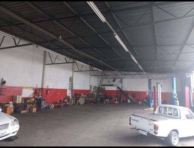 400M² WAREHOUSE FOR SALE IN MARSHALLTOWN